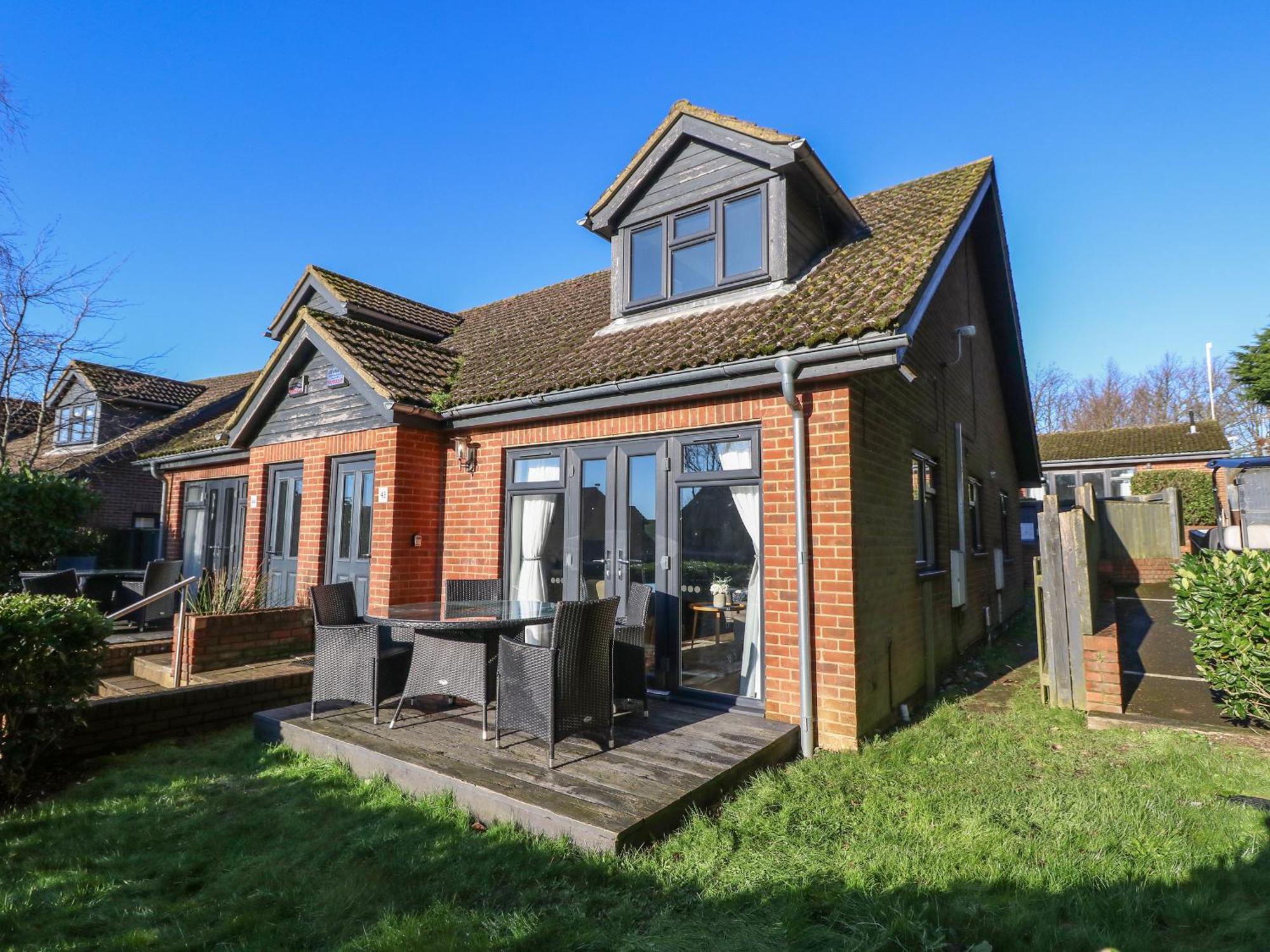Rookley Lake Cottage Ventnor Exteriér fotografie